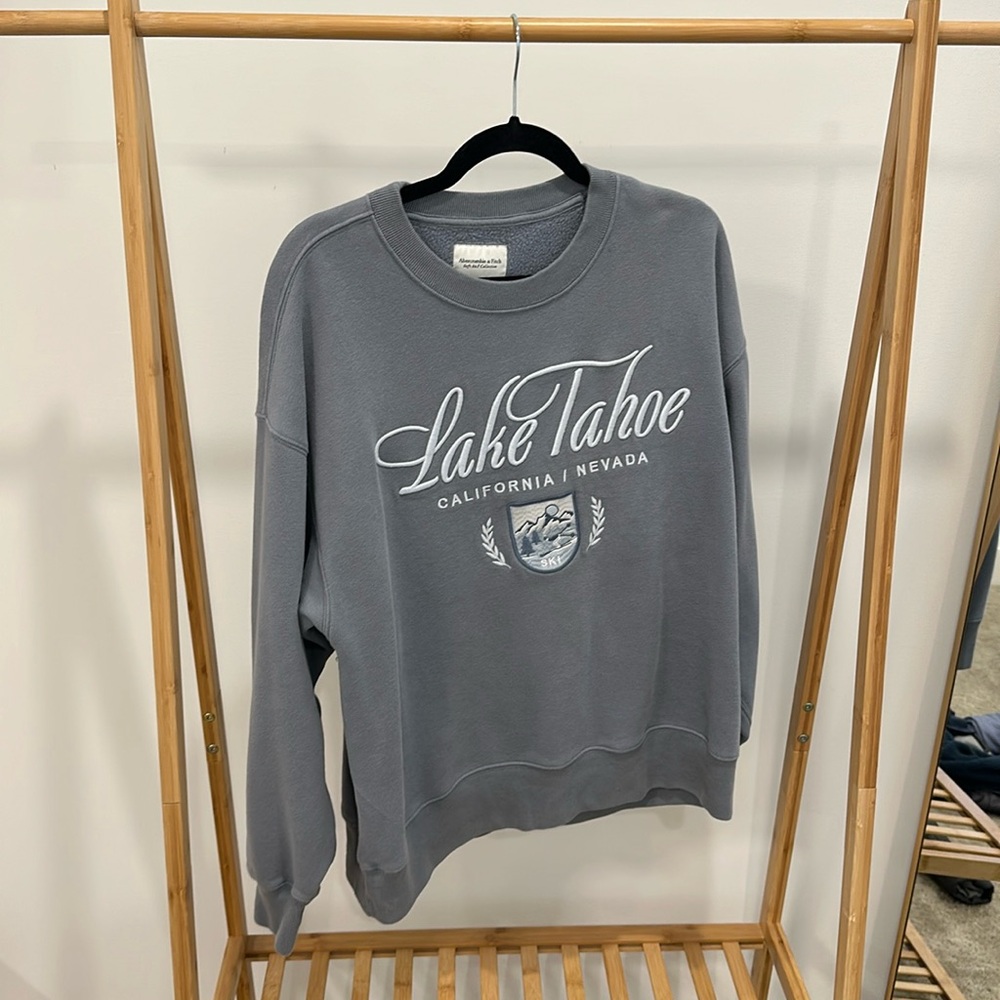 Abercrombie Lake Tahoe Sweatshirt